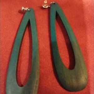 Wood earrings